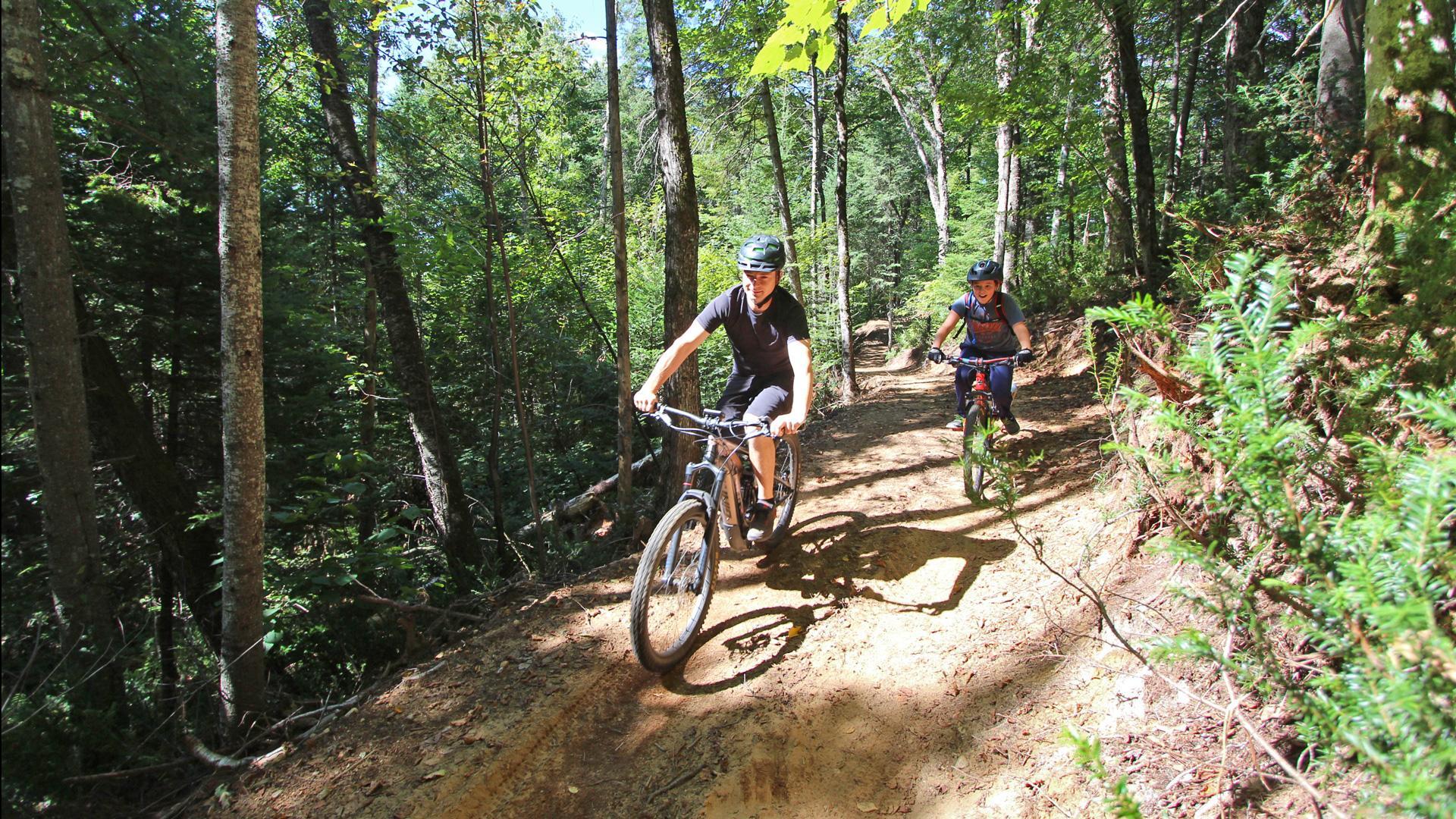 Velo Montagne Entete